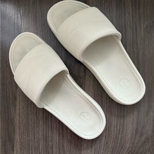Lululemon Restfeel White Slide Sandals